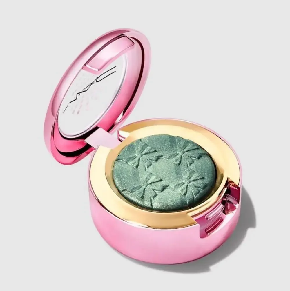 MAC MISTLE-BOW Eye Shadow ~ Green Pearl ~ Bubbles & Bows Sparkler Collection